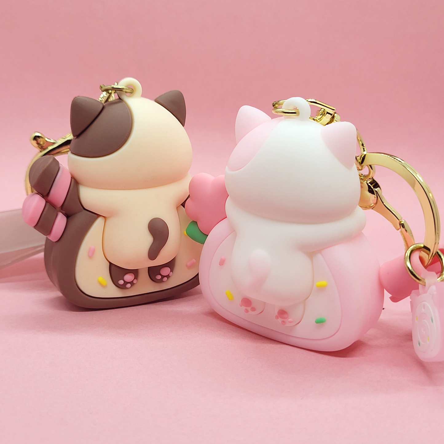 Kawaii Kitty Cake Rolls Keychain